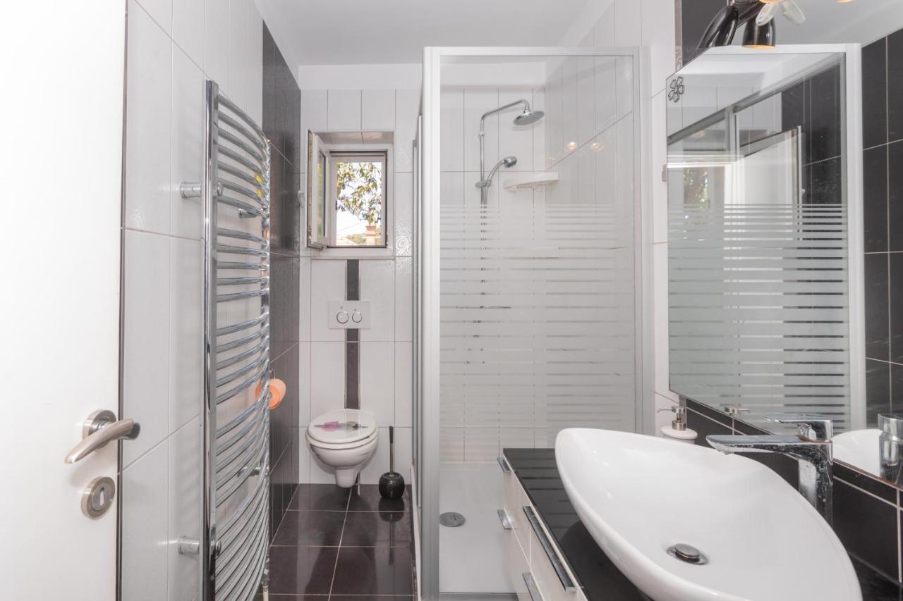 Villa City Center Sibenik Bagian luar foto