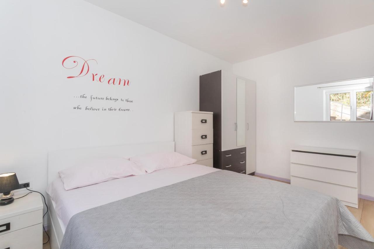 Villa City Center Sibenik Bagian luar foto