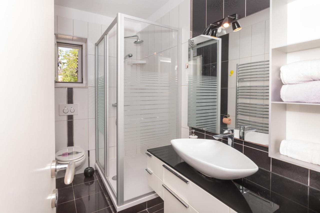 Villa City Center Sibenik Bagian luar foto