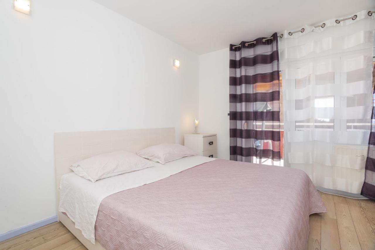Villa City Center Sibenik Bagian luar foto